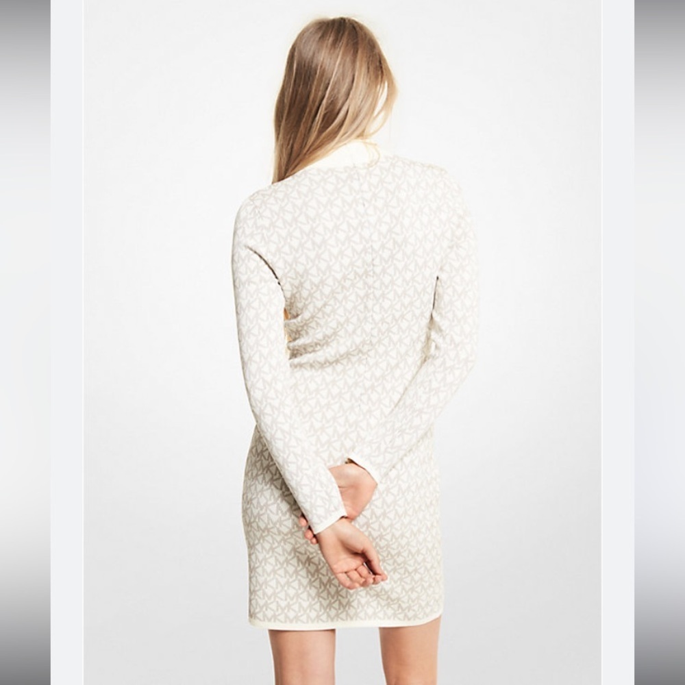 NWT MICHAEL MICHAEL KORS
Logo Jacquard Mock Neck Dress size xs - Picture 2 of 8